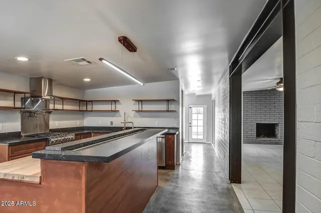 $4,295 | 1612 East Gaylon Drive, Tempe, AZ 85282