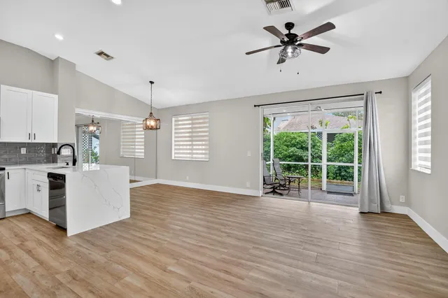 $2,700 | 851 Northwest 42nd Place, Deerfield Beach, FL 33064