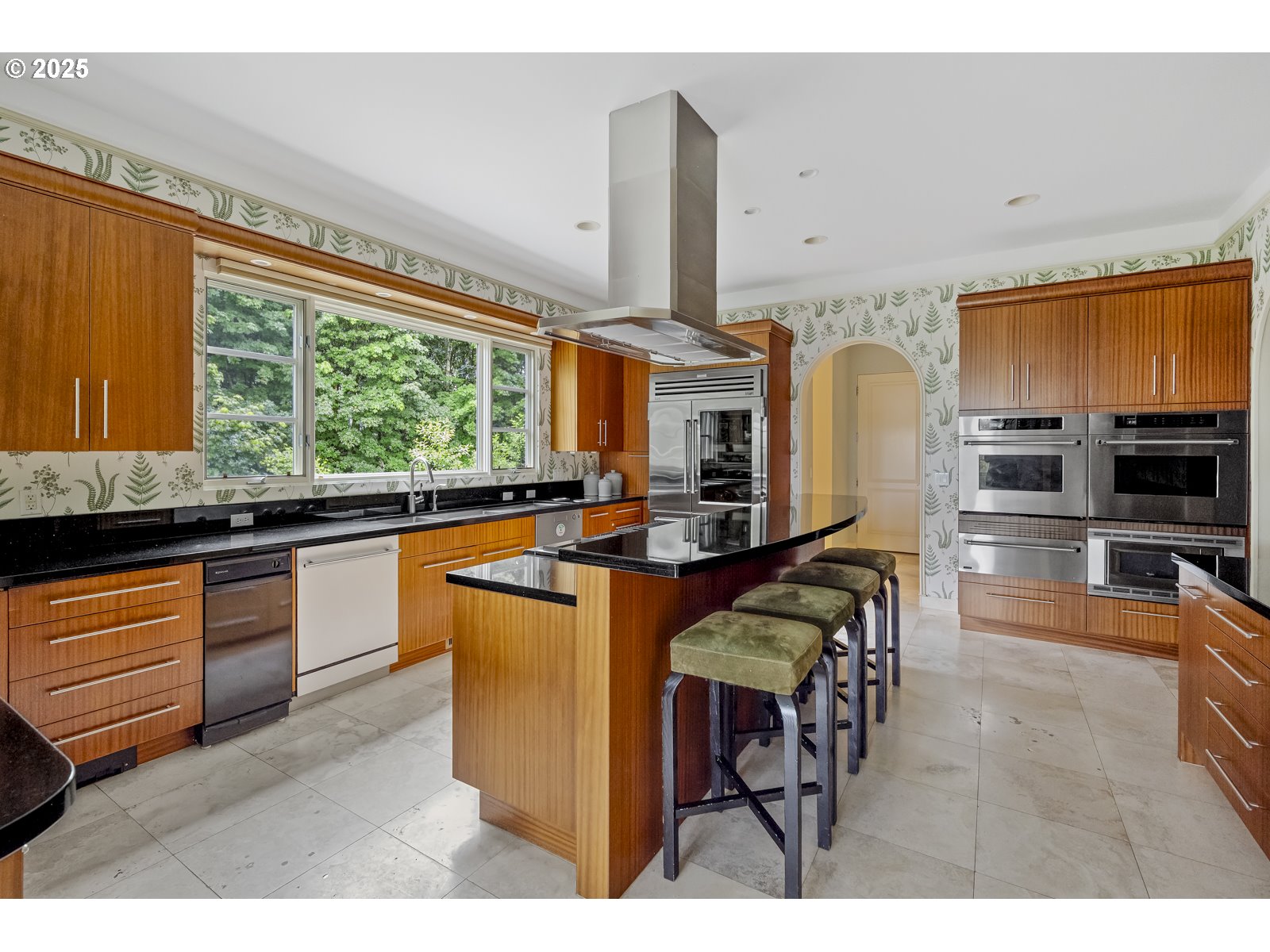 7910 Northwest Gales Ridge Lane Portland, OR 97229 - Photo 17 of 46
