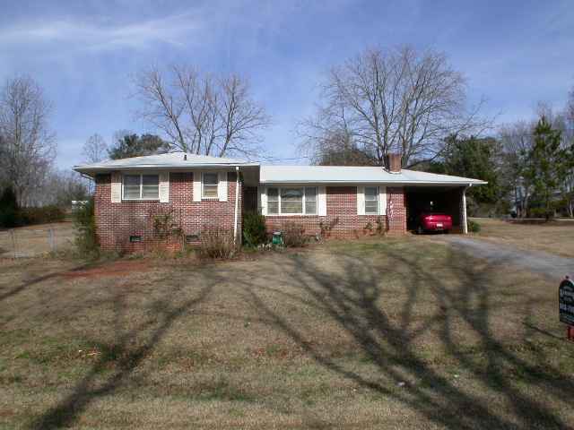 248 Bountyland Road Seneca, SC 29672 - Photo 1 of 9 Gallery Image 1