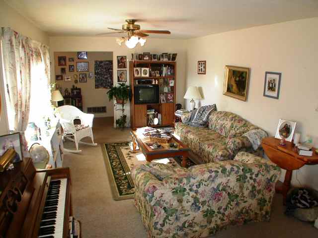 248 Bountyland Road Seneca, SC 29672 - Photo 4 of 9 Gallery Image 4