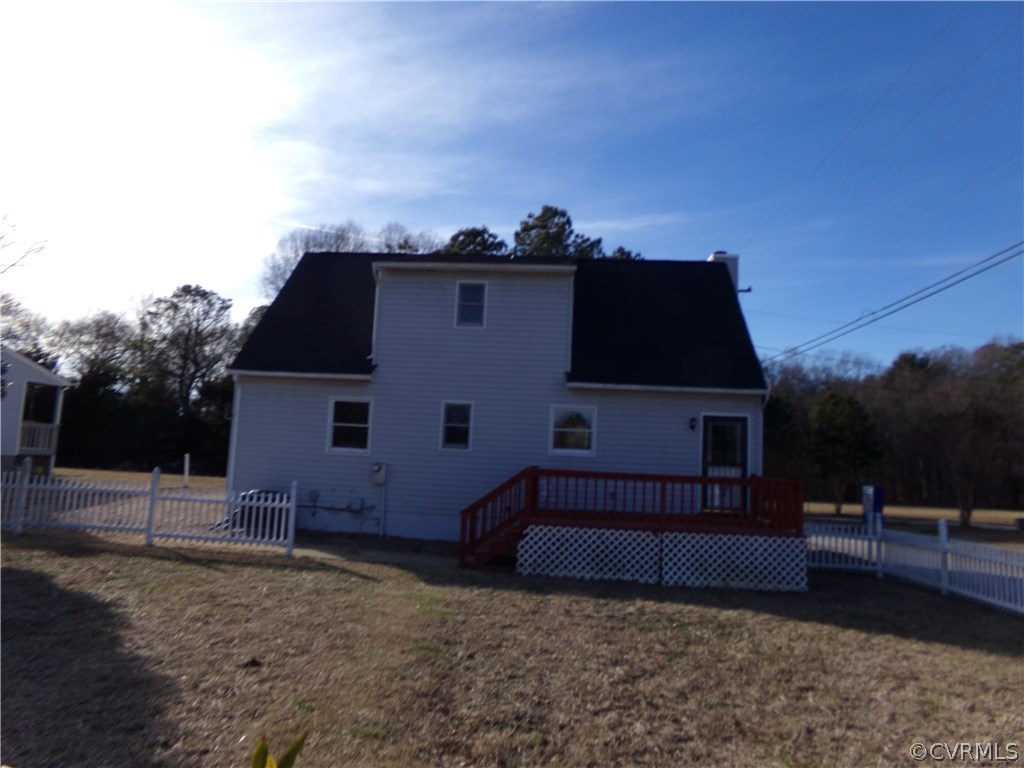 913 Perrymont Road Hopewell, VA 23860 - Photo 5 of 23 a view of a house with a yard