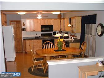 913 Fillmore Road Norristown, PA 19403 - Photo 3 of 6 Gallery Image 3