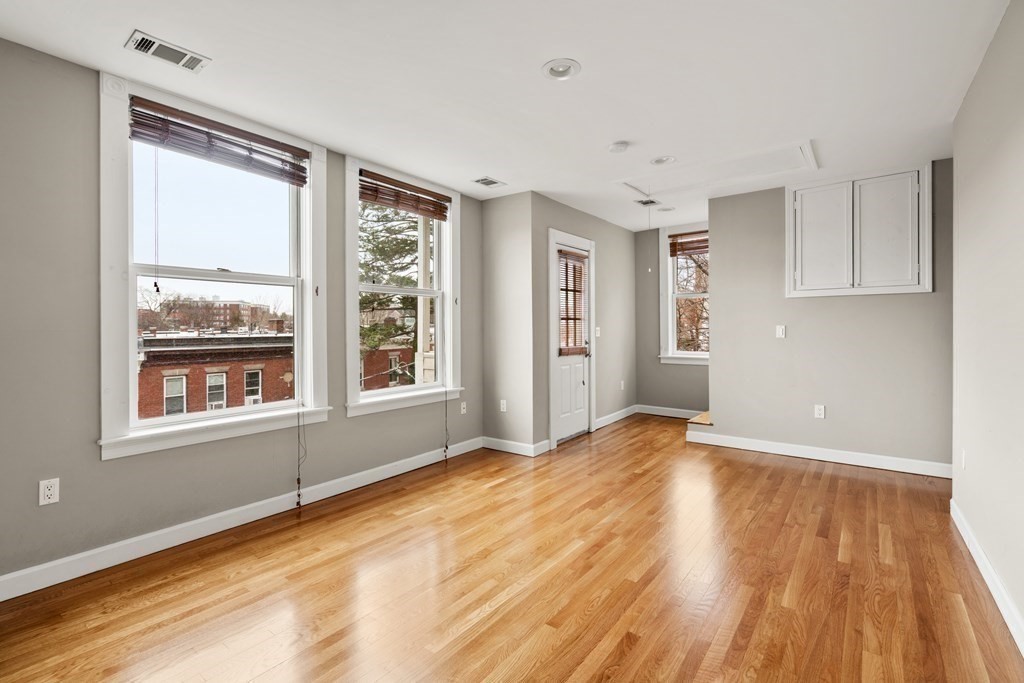 41 Leamington Road, Unit 41 Boston, MA 02135 - Photo 14 of 26 Gallery Image 14