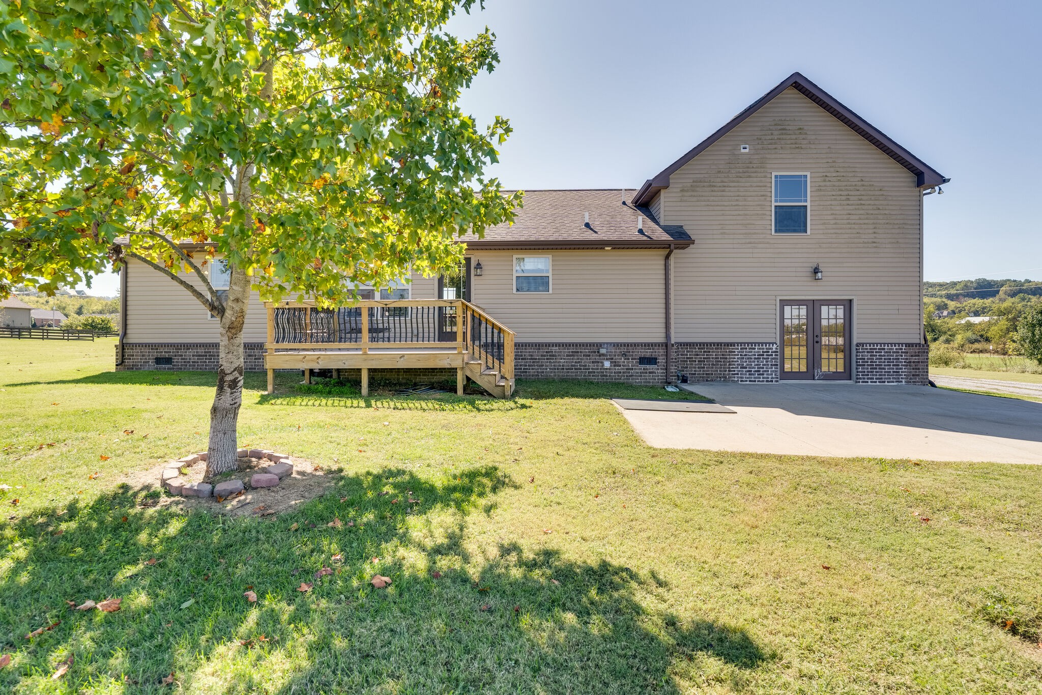515 Neal Road Watertown, TN 37184 - Photo 29 of 30 a view of a house with pool and a yard
