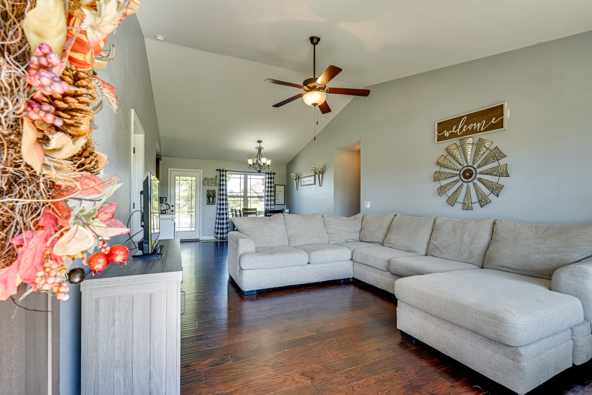 515 Neal Road Watertown, TN 37184 - Photo 6 of 30 a living room with furniture and a chandelier