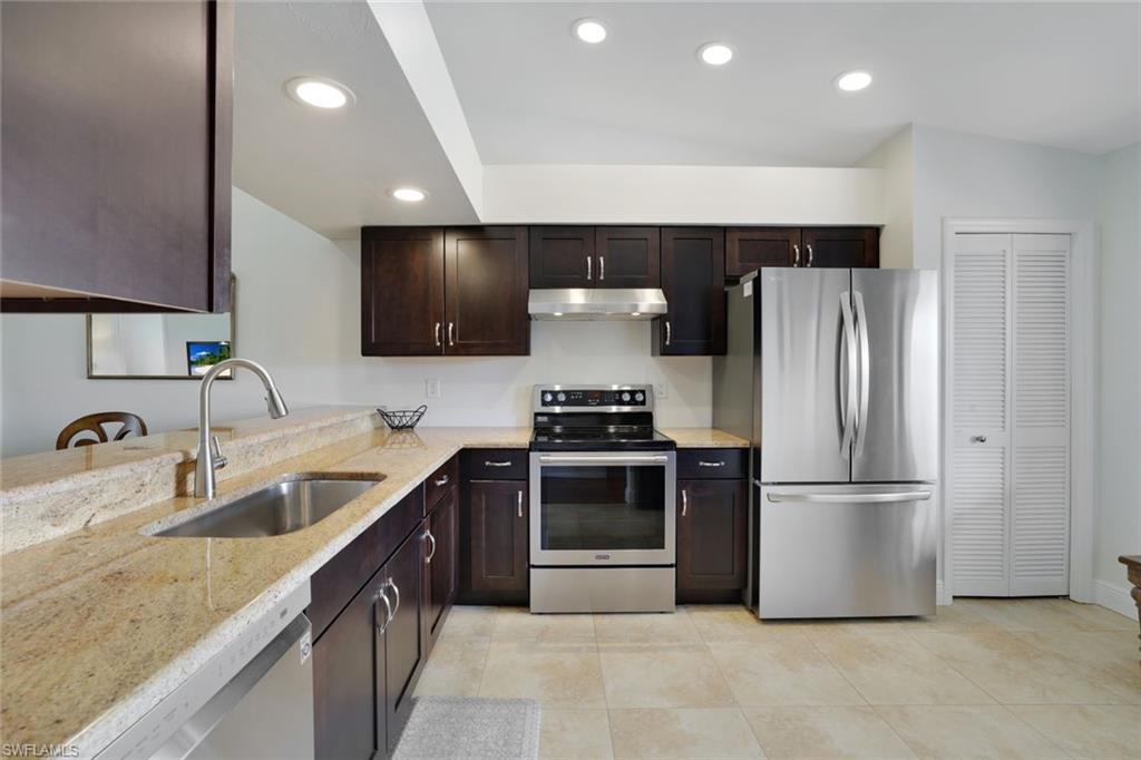 7380 St Ives Way, Unit 1310 Naples, FL 34104 - Photo 6 of 25