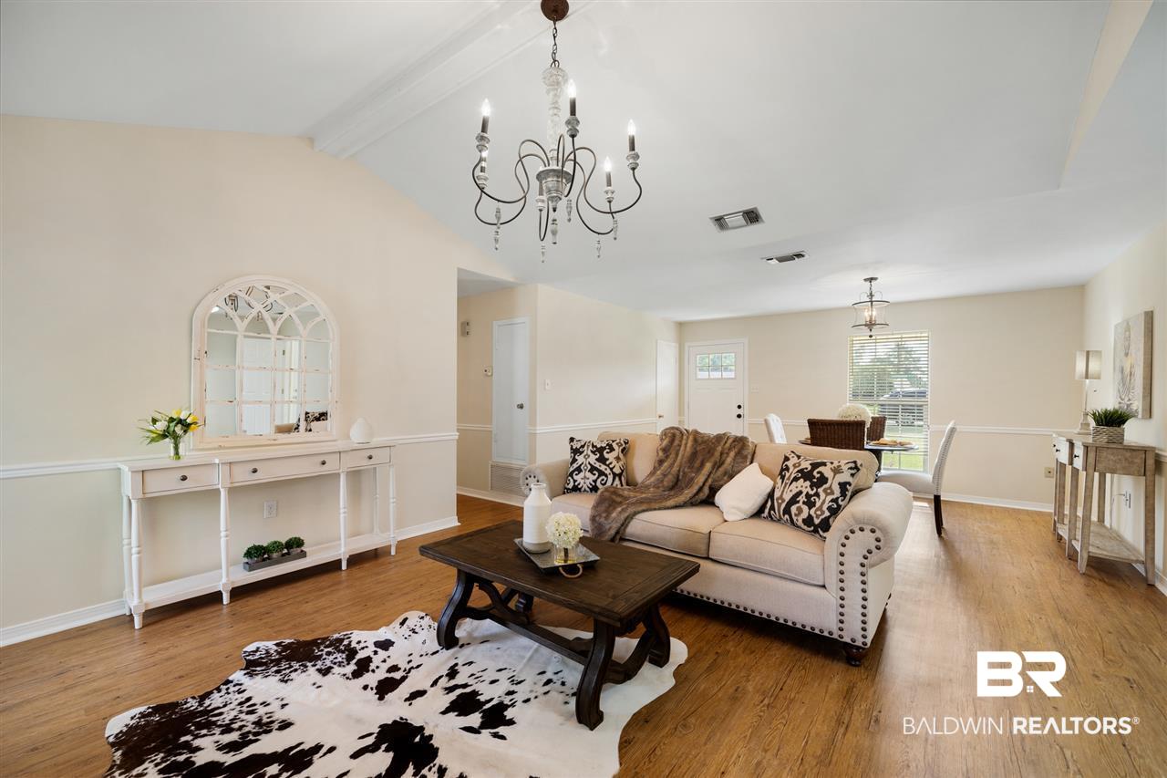 4566 Clarendon Drive Mobile, AL 36619 - Photo 12 of 29