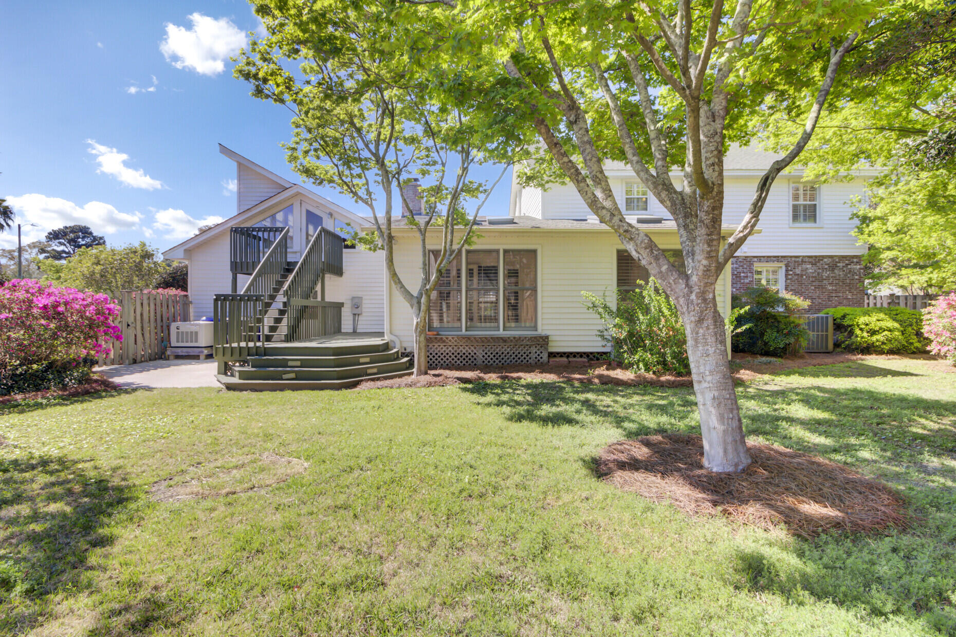 649 Pawley Road Mount Pleasant, SC 29464 - Photo 41 of 67 Large sunny backyard!