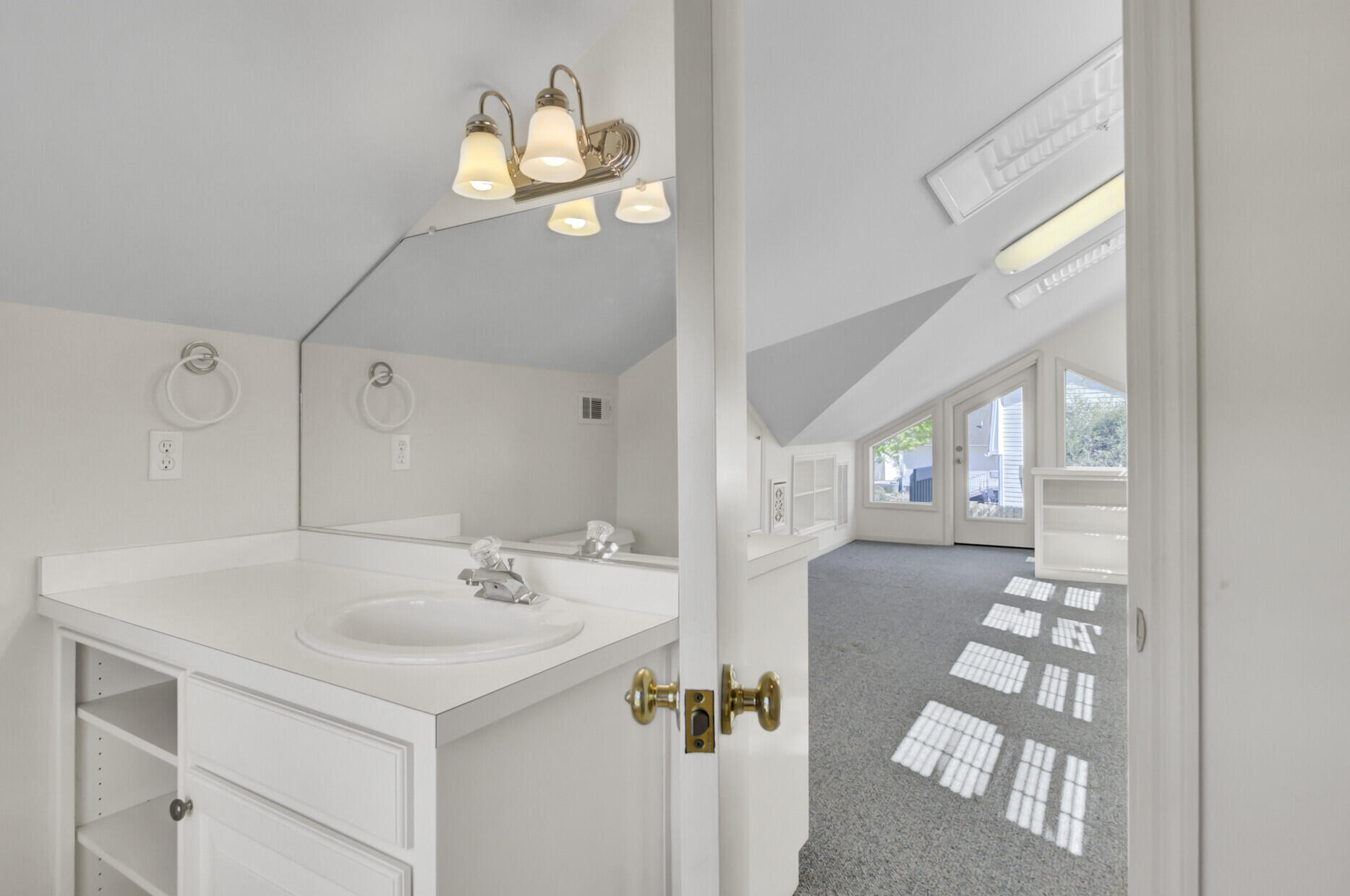 649 Pawley Road Mount Pleasant, SC 29464 - Photo 47 of 67 FROG BATHROOM