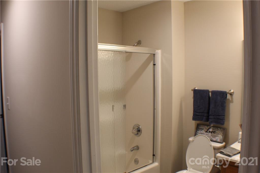 139 Joe Cloninger Road Bessemer City, NC 28016 - Photo 10 of 26 Gallery Image 10