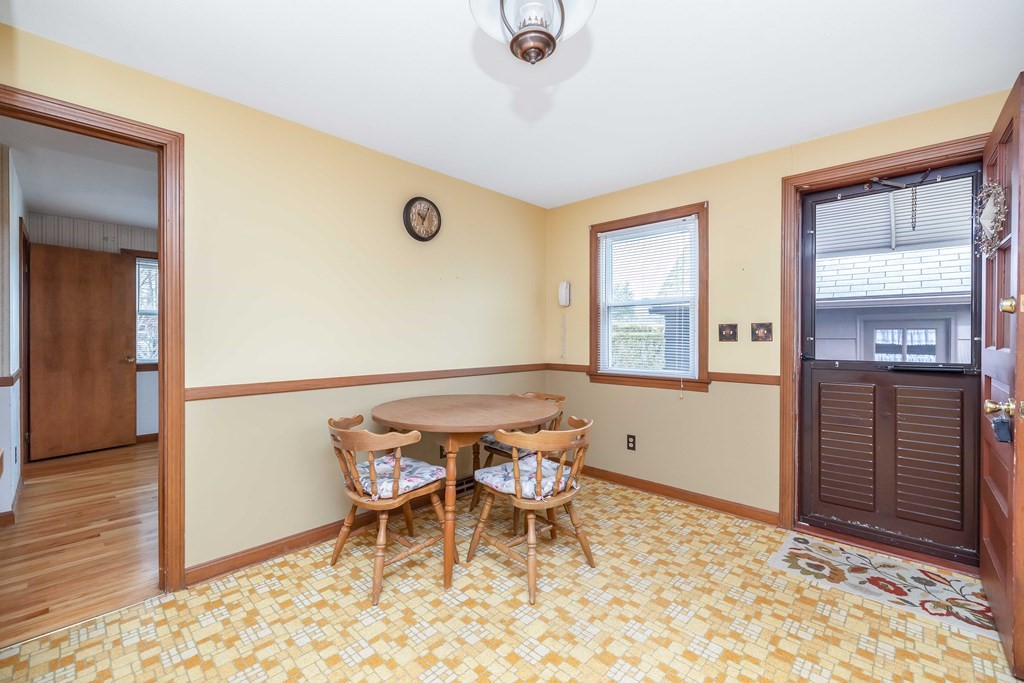 19 Pinewood Road Ludlow, MA 01056 - Photo 5 of 29 Gallery Image 5