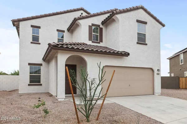 $3,200 | 9637 West Agora Lane, Tolleson, AZ 85353