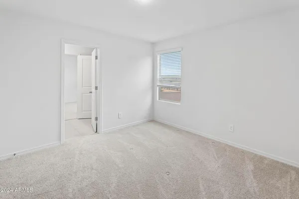 $3,200 | 9637 West Agora Lane, Tolleson, AZ 85353