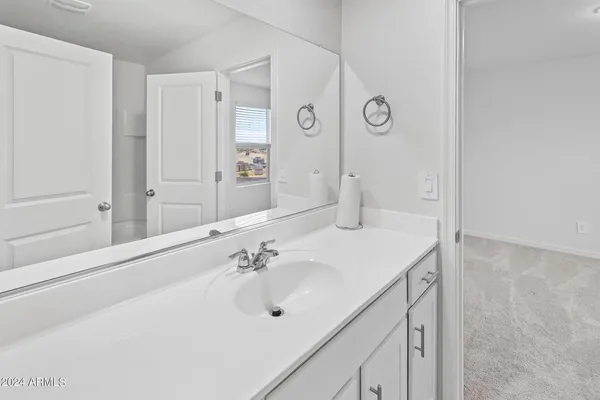 $3,200 | 9637 West Agora Lane, Tolleson, AZ 85353