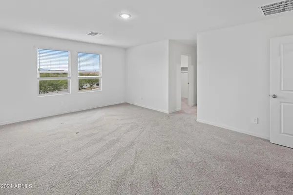 $3,200 | 9637 West Agora Lane, Tolleson, AZ 85353