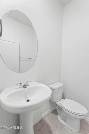 $3,200 | 9637 West Agora Lane, Tolleson, AZ 85353