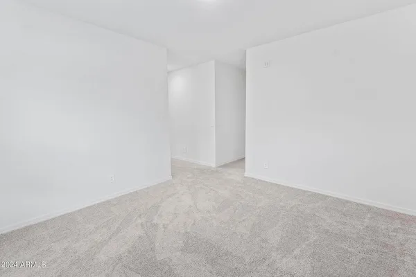 $3,200 | 9637 West Agora Lane, Tolleson, AZ 85353