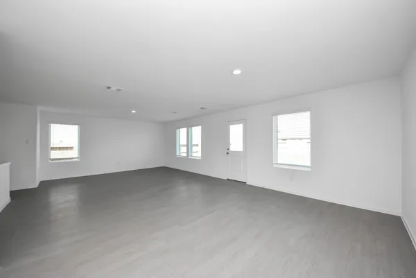 $2,200 | 10410 Birds Nest Drive, Beasley, TX 77417