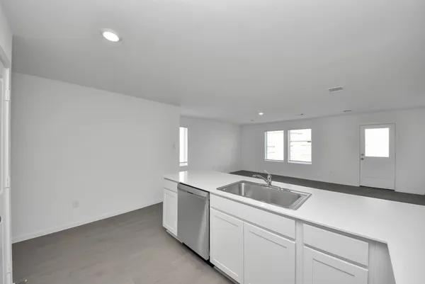 $2,200 | 10410 Birds Nest Drive, Beasley, TX 77417