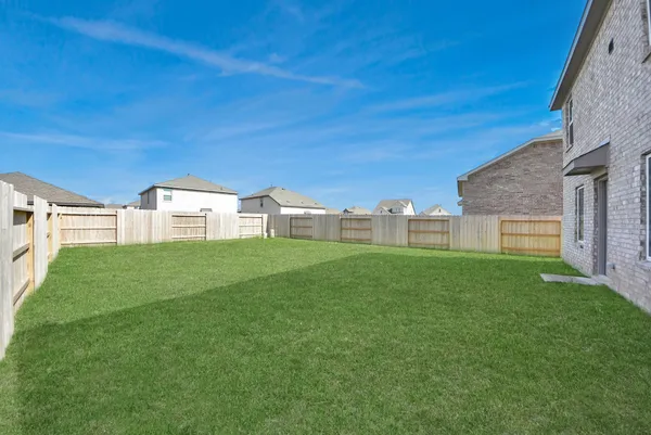 $2,200 | 10410 Birds Nest Drive, Beasley, TX 77417