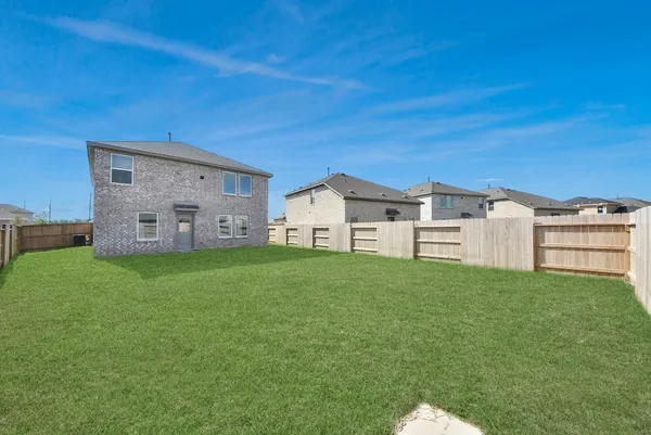 $2,150 | 10410 Birds Nest Drive, Beasley, TX 77417