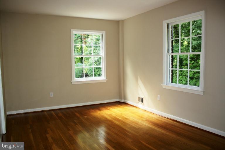 1494 Kimblewick Road Potomac, MD 20854 - Photo 15 of 24 Interior (General)