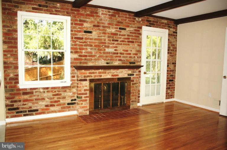 1494 Kimblewick Road Potomac, MD 20854 - Photo 5 of 24 Interior (General)