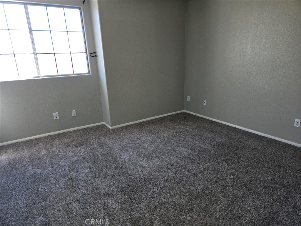 15721 Lake Ridge Road Lake Elsinore, CA 92530 - Photo 23 of 24
