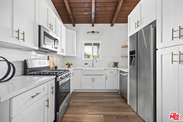 $1,149,000 | 4282 Sawtelle Boulevard, Los Angeles, CA 90066