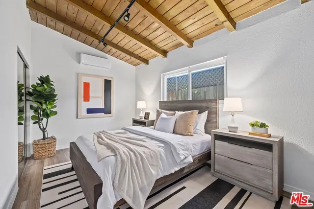 $1,149,000 | 4282 Sawtelle Boulevard, Los Angeles, CA 90066