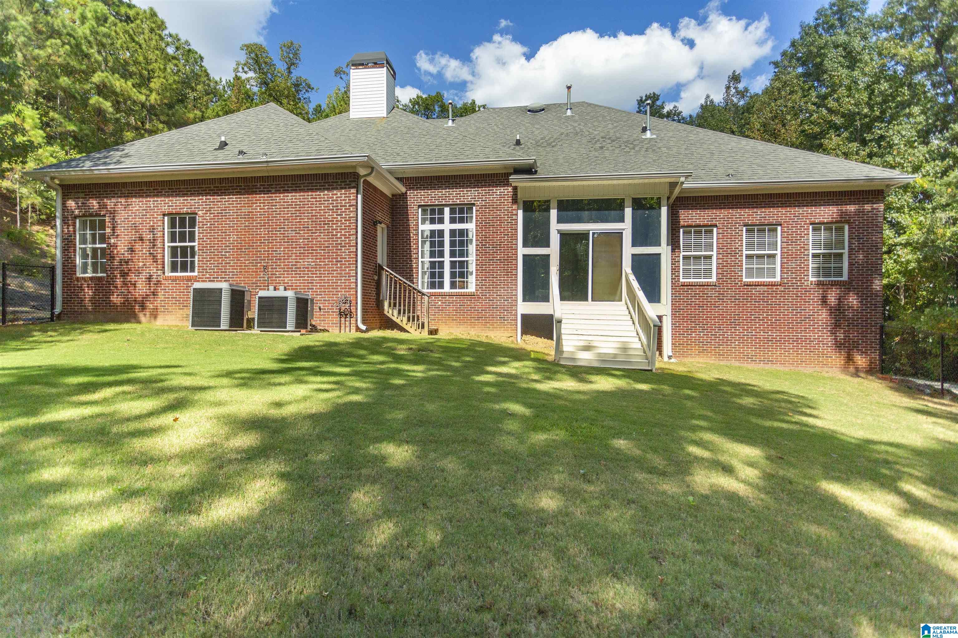 146 High Hampton Drive Pelham, AL 35124 - Photo 13 of 76
