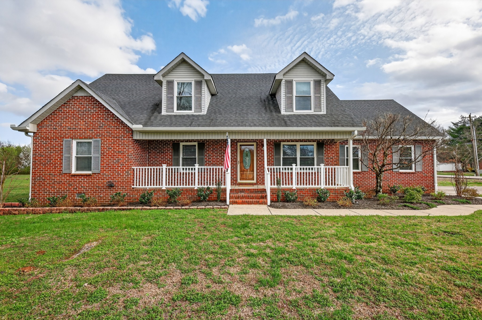 3145 Middleton Drive Rockvale, TN 37153 - Photo 1 of 50 front view of a house with a yard