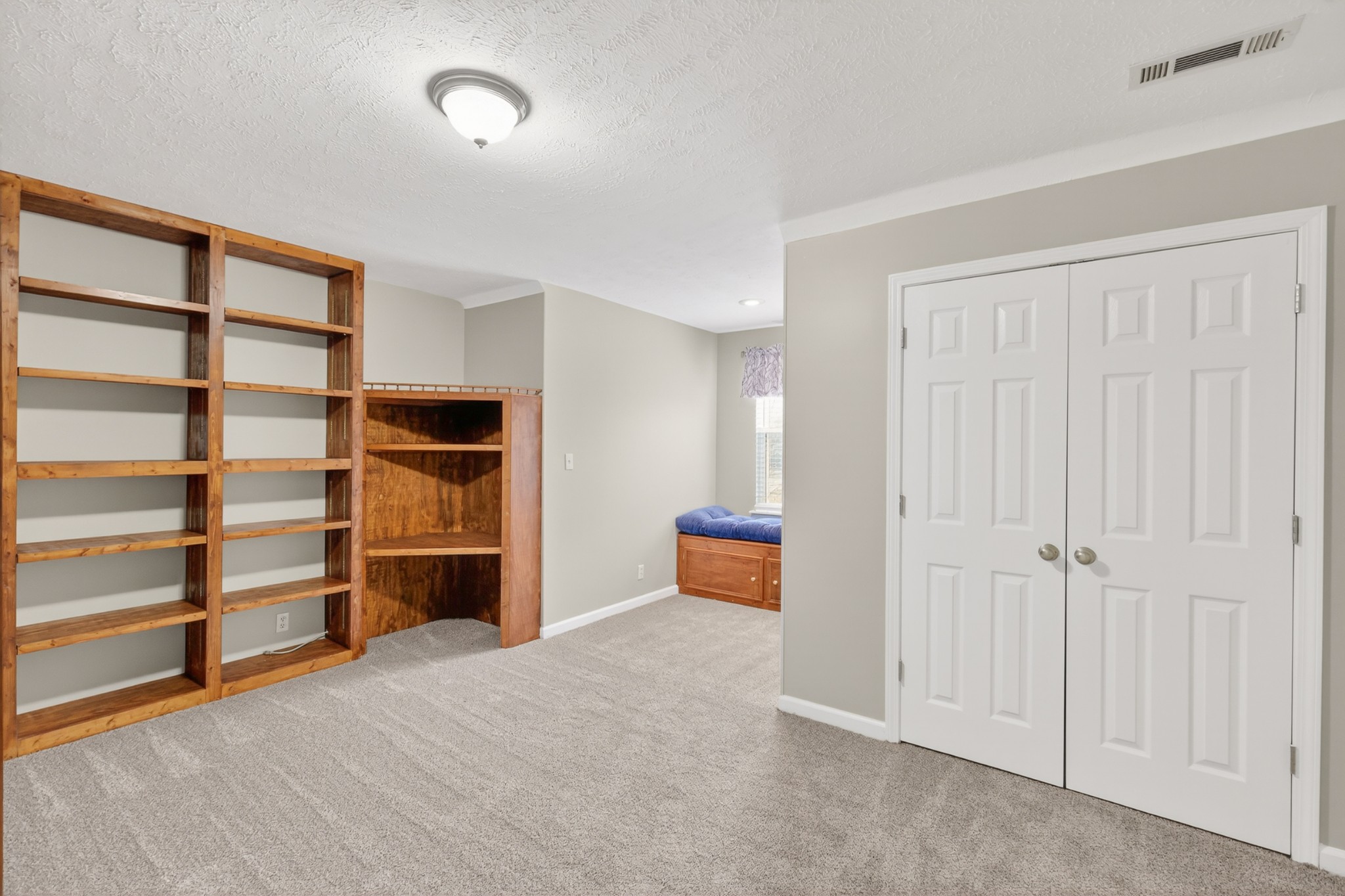 3145 Middleton Drive Rockvale, TN 37153 - Photo 32 of 50 a view of an empty room with a closet