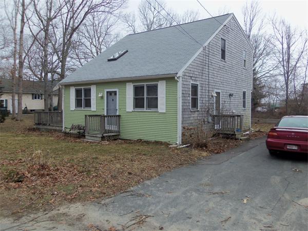 15 Harding Avenue Wareham, MA 02571 - Photo 1 of 17 Gallery Image 1
