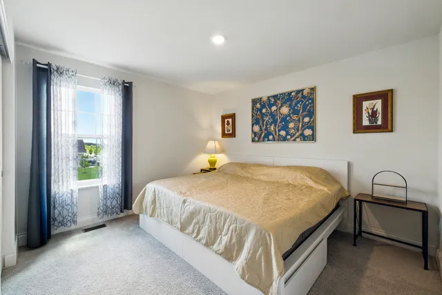 $565,000 | 1455 Highbrook Avenue, Hampshire, IL 60140