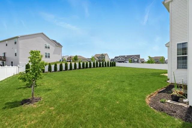 $565,000 | 1455 Highbrook Avenue, Hampshire, IL 60140