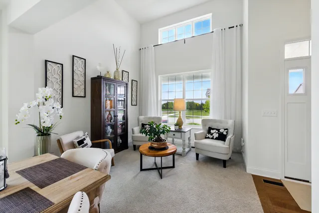 $565,000 | 1455 Highbrook Avenue, Hampshire, IL 60140