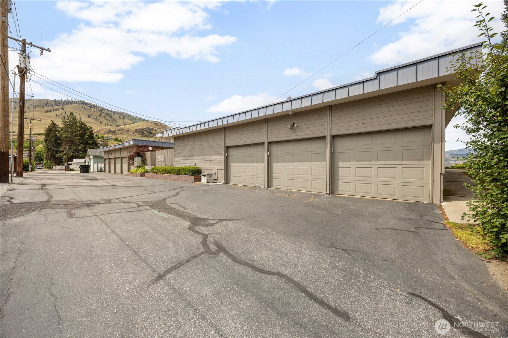 301 South 3rd Street, Unit 3 Chelan, WA 98816 - Photo 24 of 29