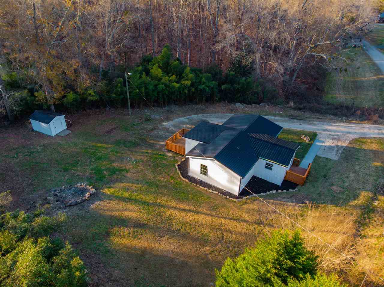 95 Sloan Lake Road Woodruff, SC 29388 - Photo 14 of 32 Gallery Image 14