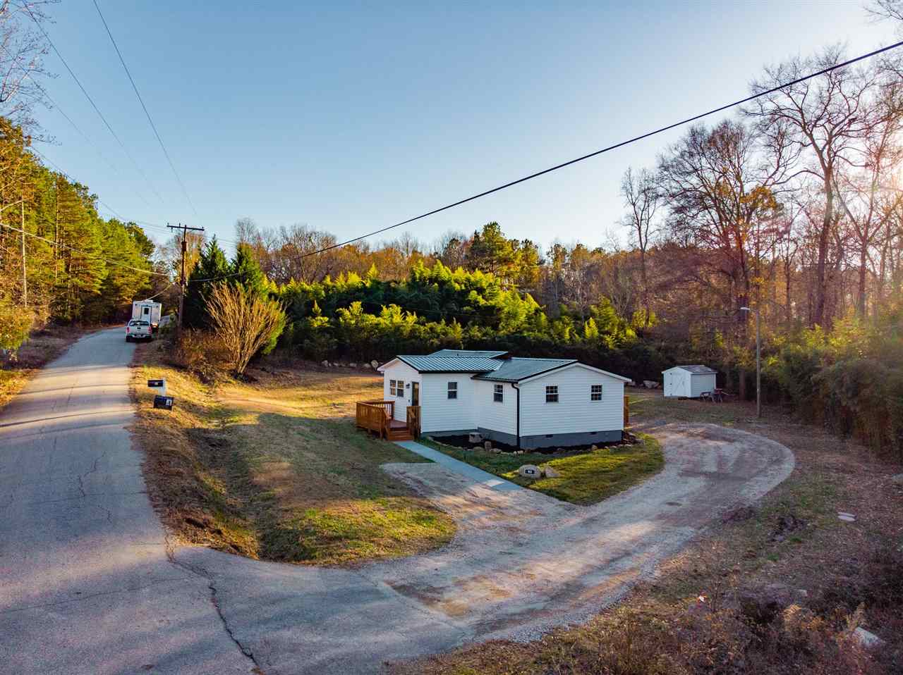 95 Sloan Lake Road Woodruff, SC 29388 - Photo 16 of 32 Gallery Image 16