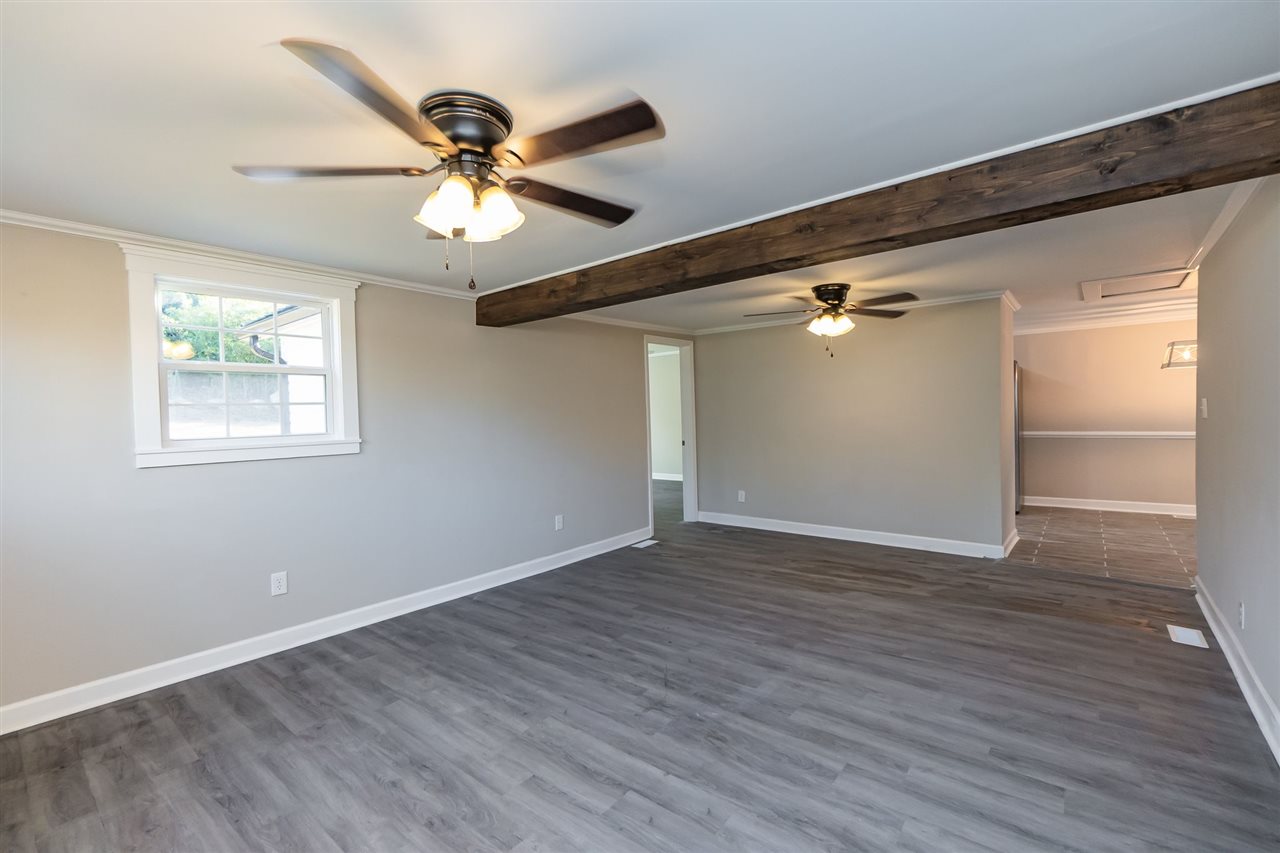 95 Sloan Lake Road Woodruff, SC 29388 - Photo 20 of 32 Gallery Image 20