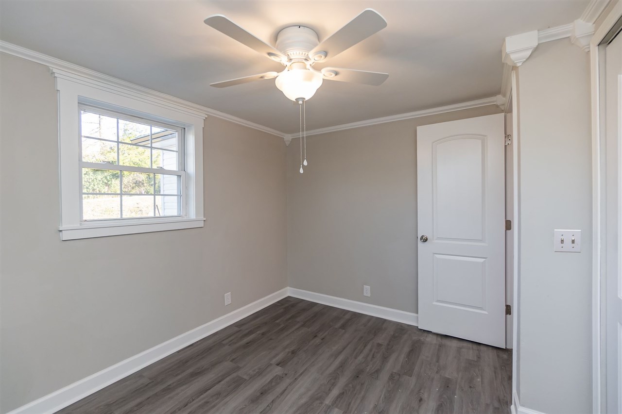95 Sloan Lake Road Woodruff, SC 29388 - Photo 23 of 32 Gallery Image 23