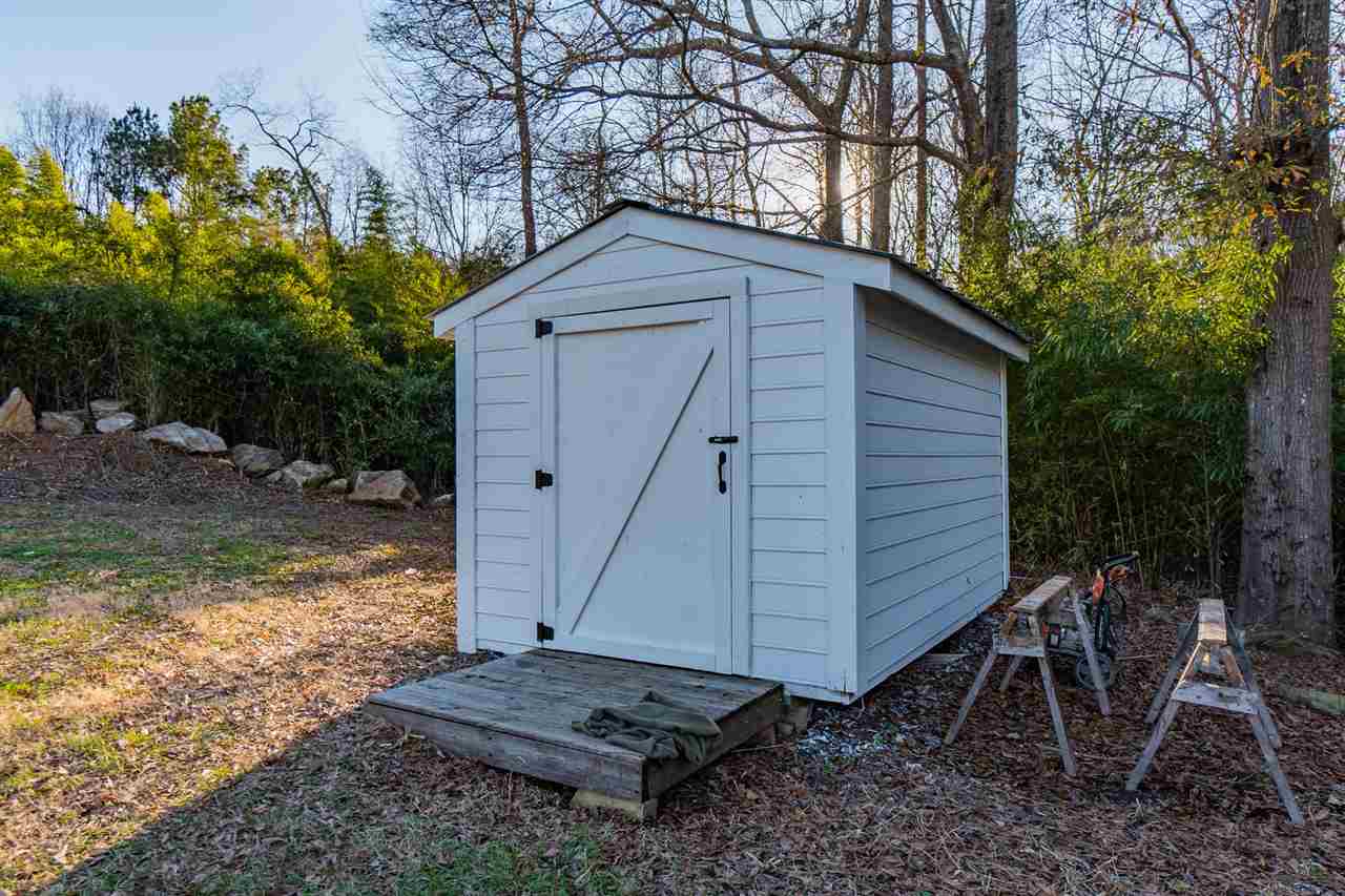 95 Sloan Lake Road Woodruff, SC 29388 - Photo 10 of 32 Gallery Image 10