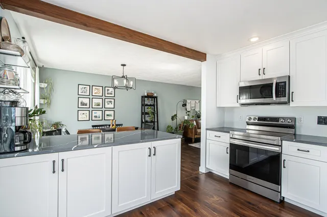 $349,900 | 1983 Katie Court, Portage, MI 49024