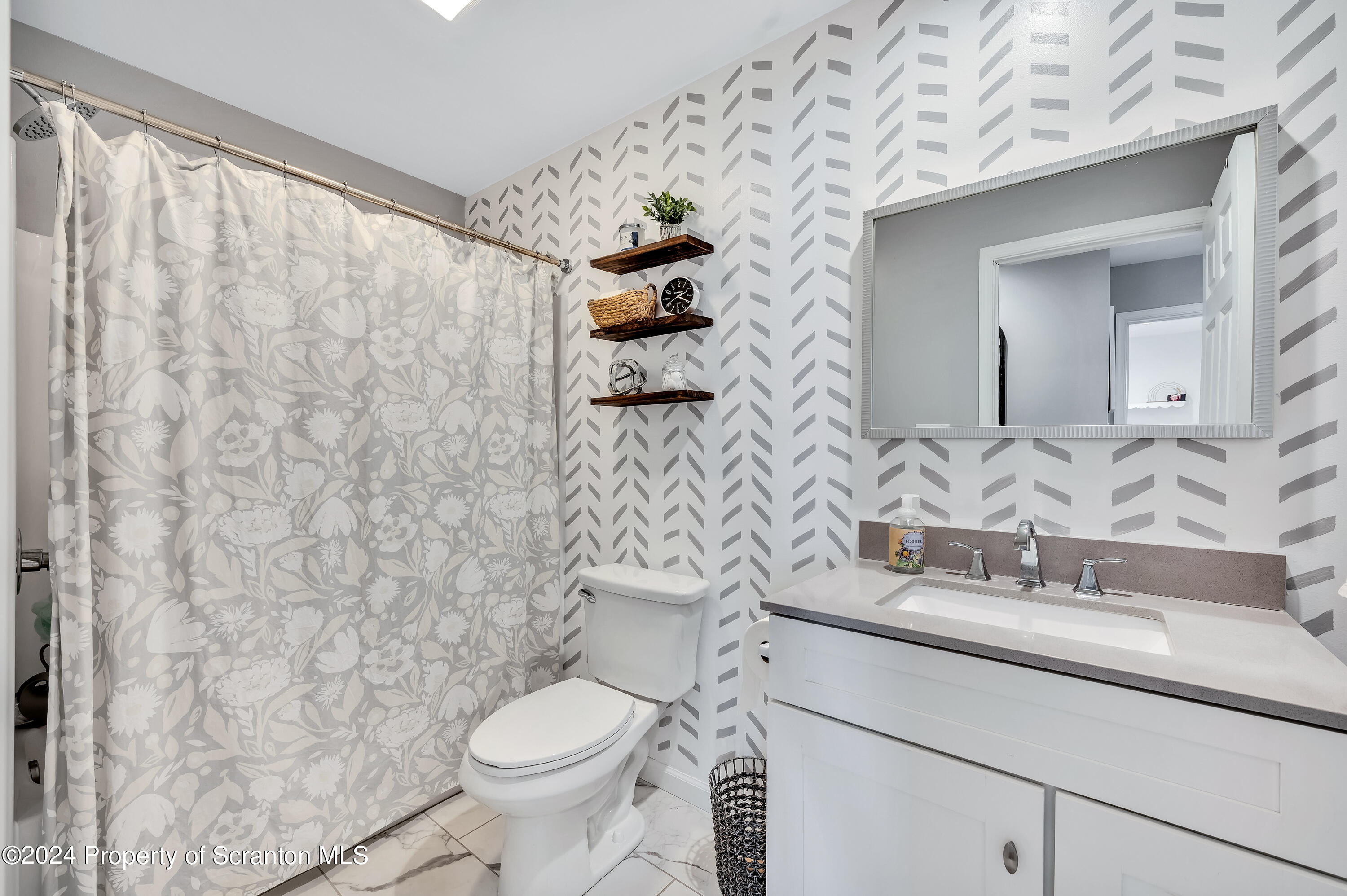 140 Skytop Drive Avoca, PA 18641 - Photo 16 of 29