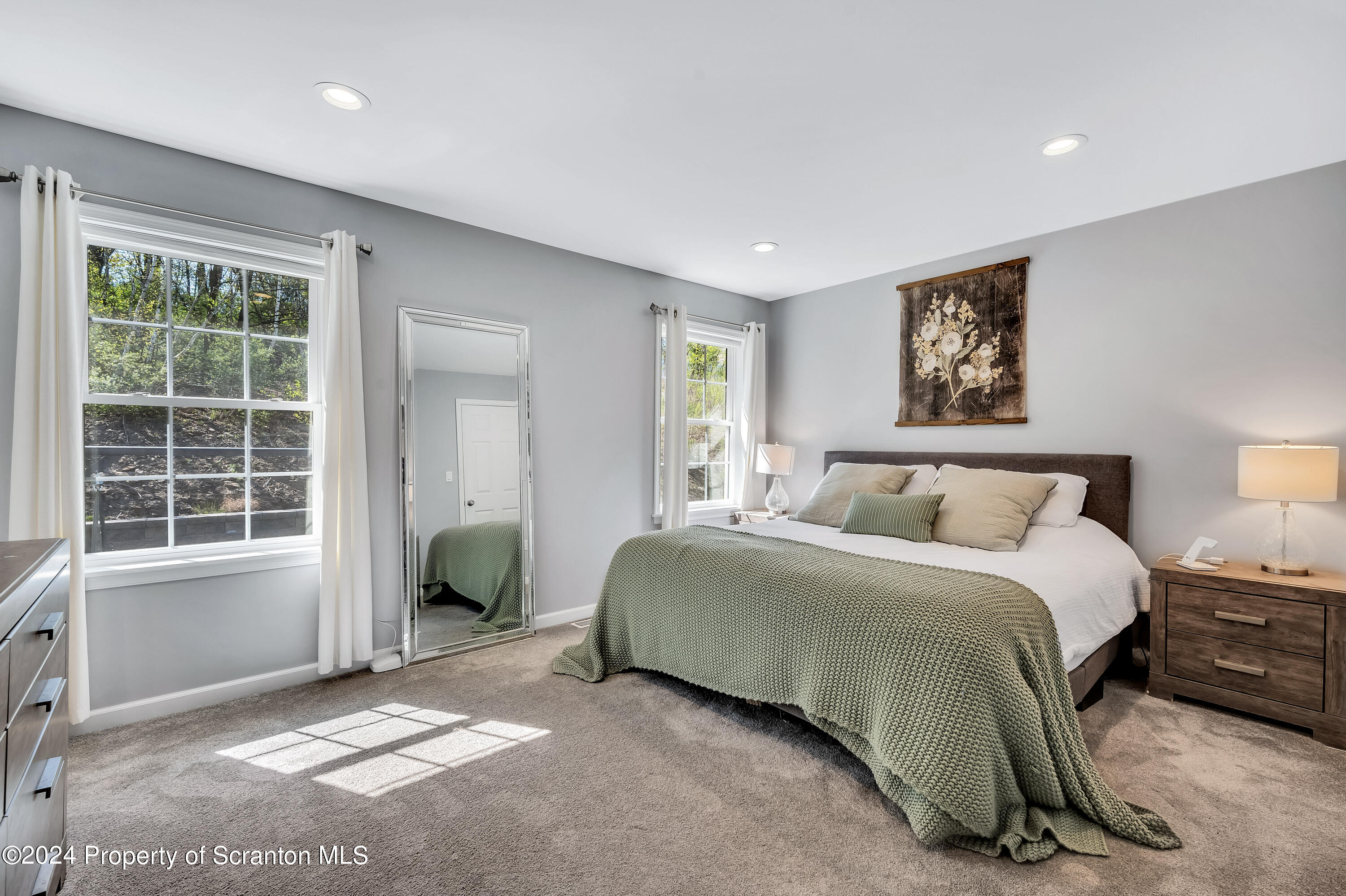 140 Skytop Drive Avoca, PA 18641 - Photo 17 of 29