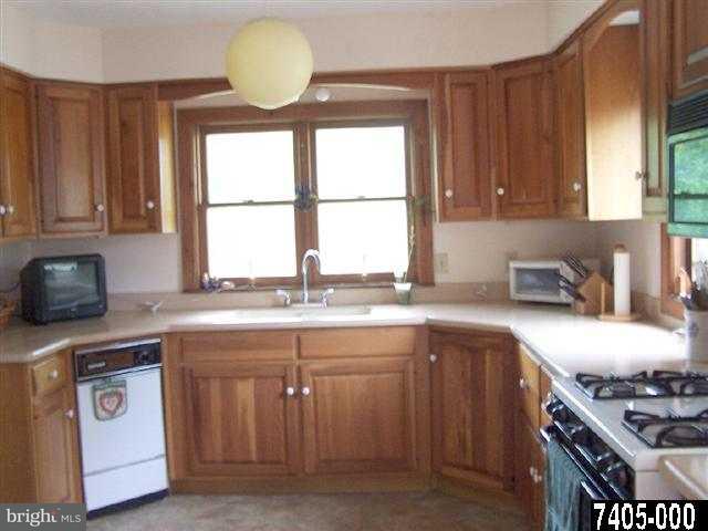 340 Knight Road Gettysburg, PA 17325 - Photo 13 of 25