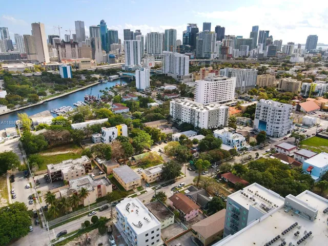 $1,490,000 | 212 Northwest 7th Avenue, Miami, FL 33128