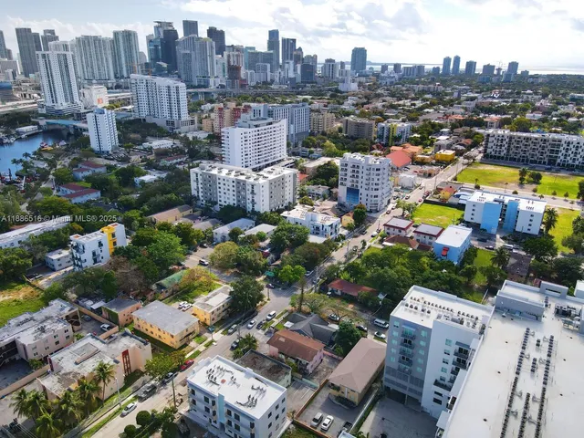 $1,490,000 | 212 Northwest 7th Avenue, Miami, FL 33128